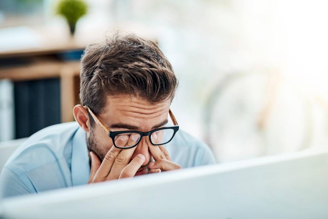 تکنیک ۲۰-۲۰-۲۰ چیست و چرا چشمها به آن نیاز دارند